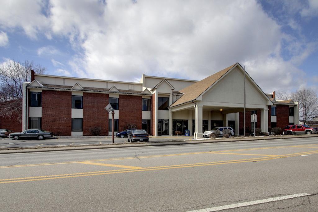 Eagle'S Nest Hotel & Conference Center Quincy Exterior foto
